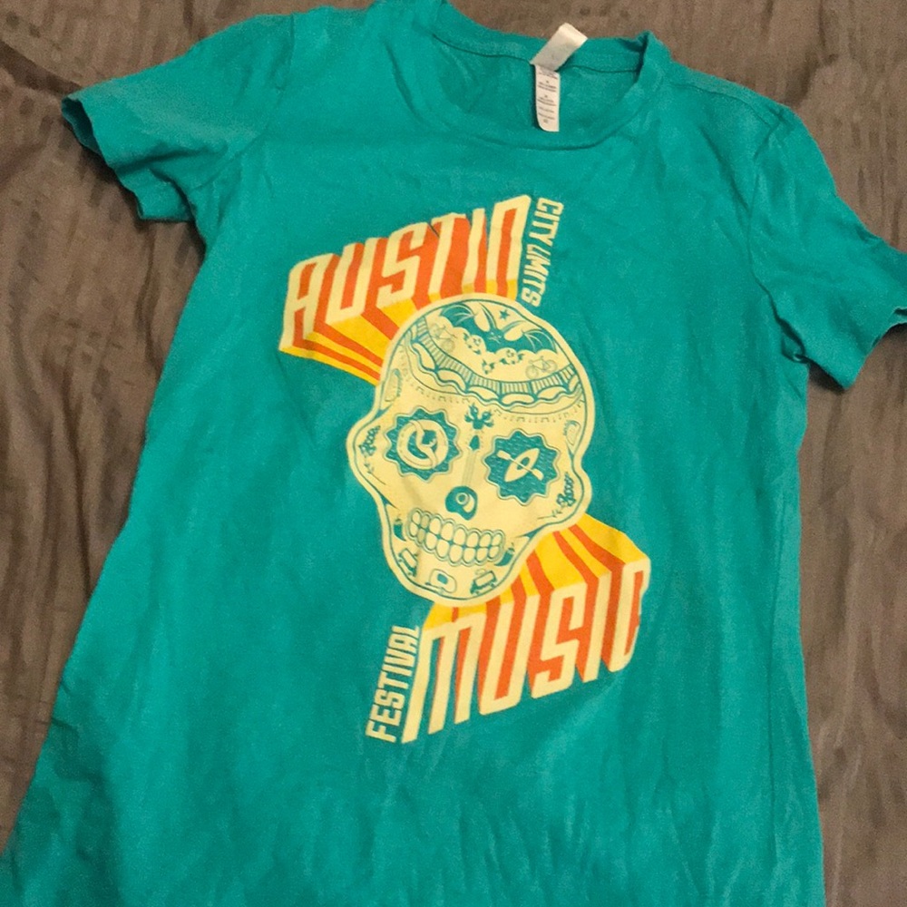 Women’s Austin City Limits T-shirt.